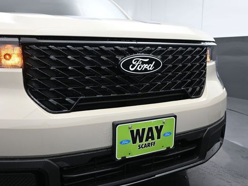 New 2025 Ford Maverick XLT w/ XLT Luxury Package image 14