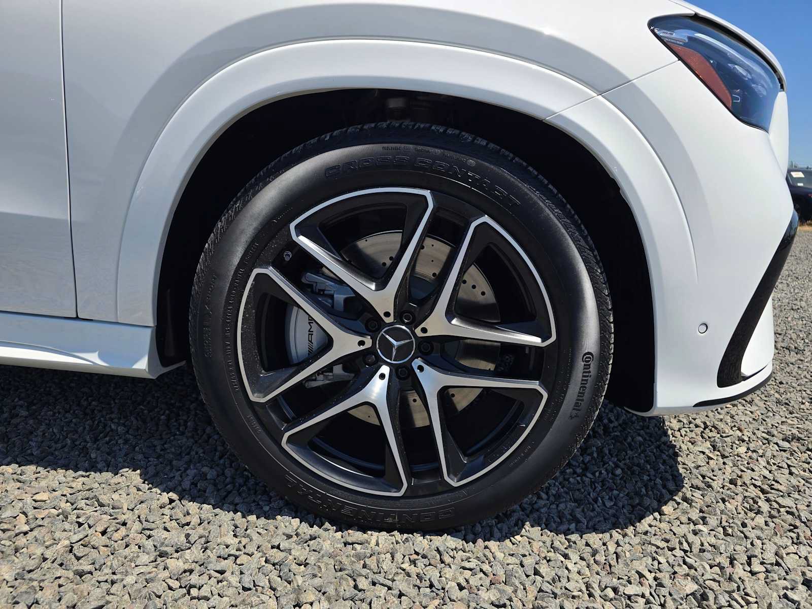 New 2026 Mercedes-Benz GLE 53 AMG 4MATIC Coupe image 9