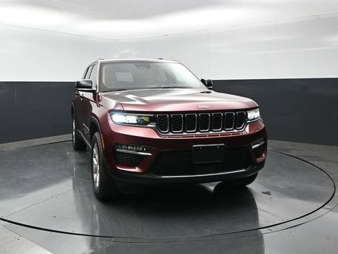 Used 2022 Jeep Grand Cherokee Limited AWD/4WD image 5