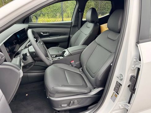 Used 2026 Hyundai Santa Cruz SEL image 13