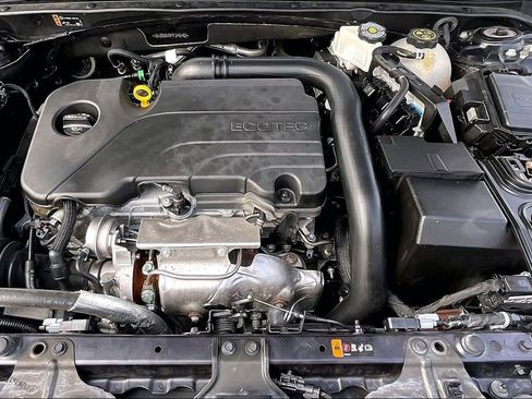 Used 2023 Chevrolet Malibu LT image 31