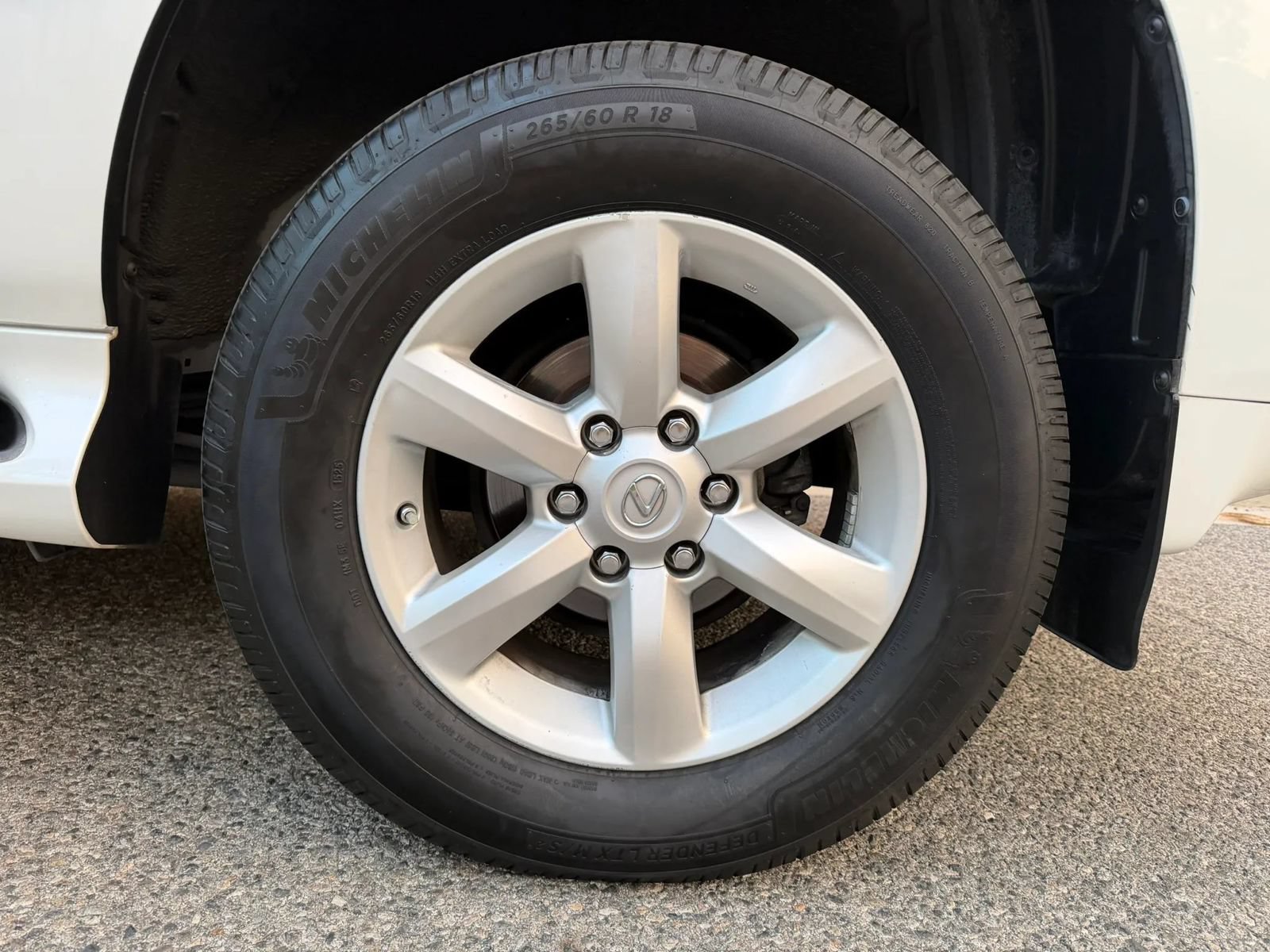 Used 2013 Lexus GX 460 w/ Convenience Pkg AWD/4WD image 37