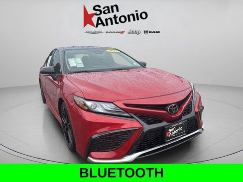 Used 2023 Toyota Camry XSE FWD image 3