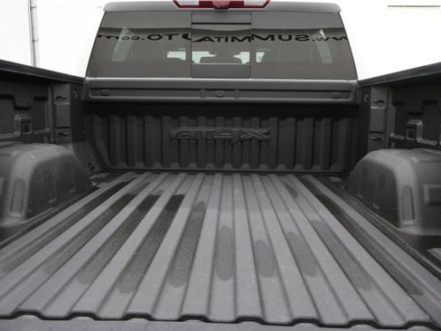 Used 2022 GMC Sierra 1500 AT4X image 33