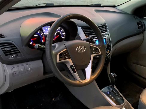 Used 2012 Hyundai Accent GLS w/ Premium Pkg 3 image 16
