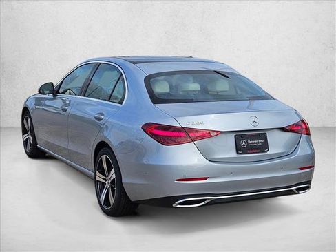 Used 2025 Mercedes-Benz C 300 Sedan image 7
