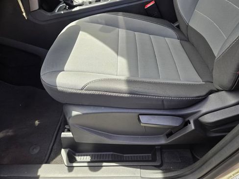 Used 2017 Ford Escape S FWD image 16