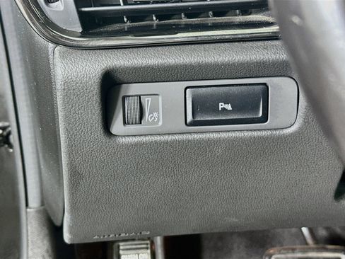 Used 2019 Cadillac ATS Luxury RWD image 16