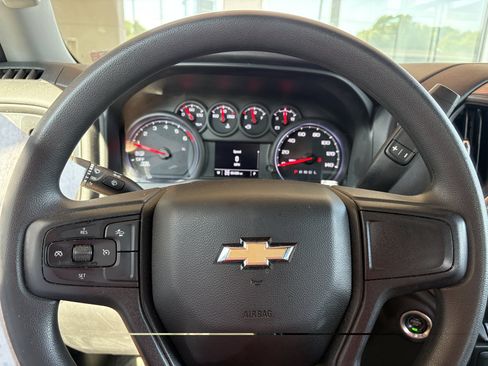 Used 2023 Chevrolet Silverado 1500 Custom AWD/4WD image 14
