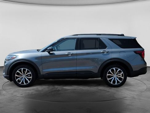 Used 2026 Ford Explorer ST-Line AWD/4WD image 4