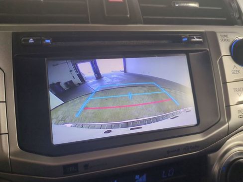 Used 2017 Toyota 4Runner Limited image 25