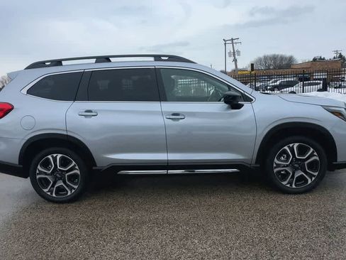 New 2026 Subaru Ascent Limited image 9