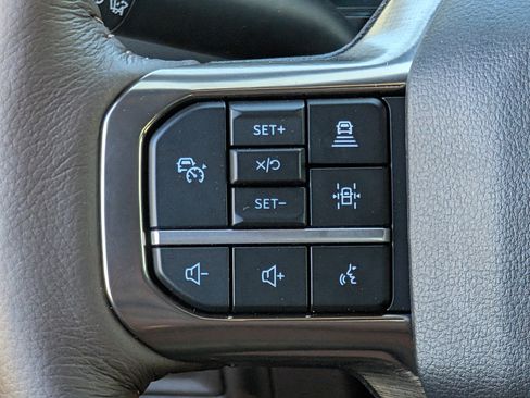 New 2025 Ford F150 King Ranch w/ FX4 Off-Road Package image 15