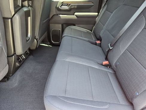Used 2025 Chevrolet Silverado 1500 LT AWD/4WD image 24