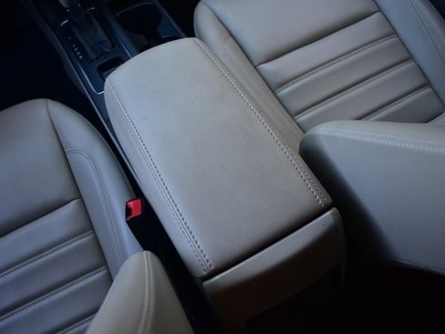 Used 2019 Ford Escape SEL FWD image 36