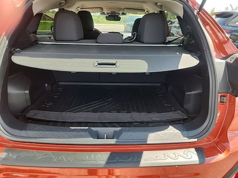 Used 2025 Subaru Crosstrek 2.5i Premium AWD/4WD image 19