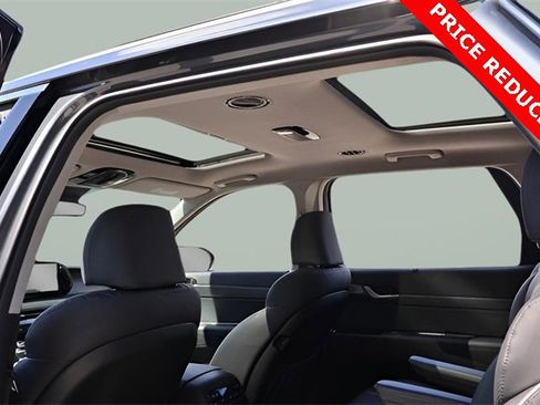 Used 2024 Hyundai Palisade Limited image 14