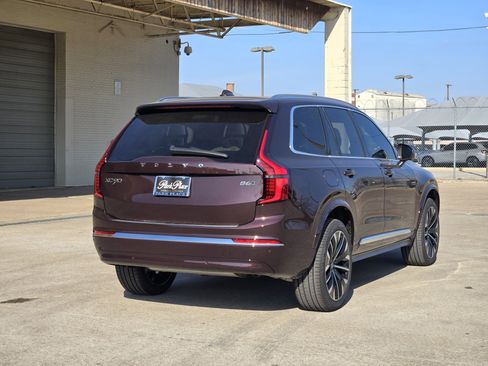 New 2026 Volvo XC90 B6 Plus image 9