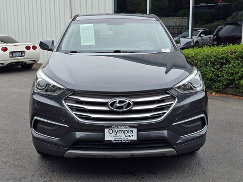 Used 2018 Hyundai Santa Fe Sport FWD image 2