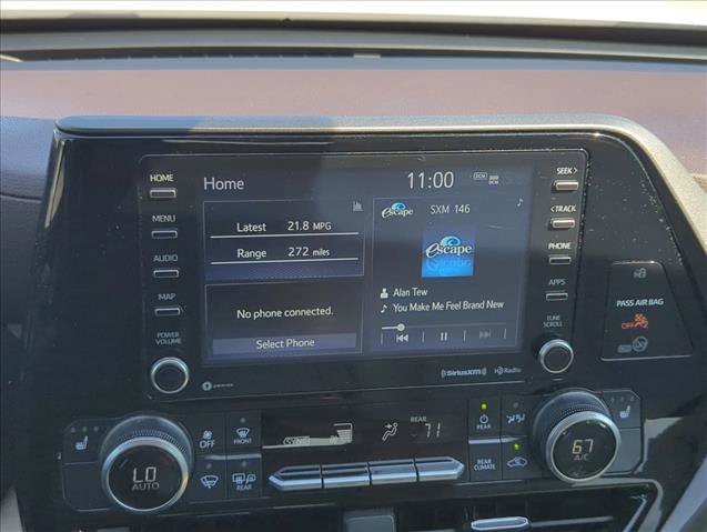 Used 2021 Toyota Highlander XLE FWD image 10