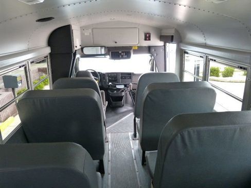 Used 2007 Chevrolet Express 3500 w/ School Bus Package image 31