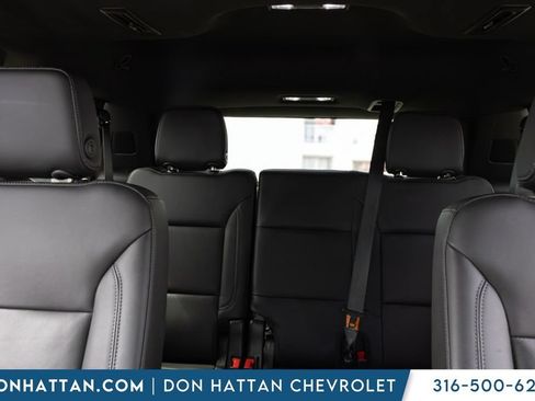 Used 2021 Chevrolet Tahoe Z71 w/ Z71 Signature Package AWD/4WD image 16