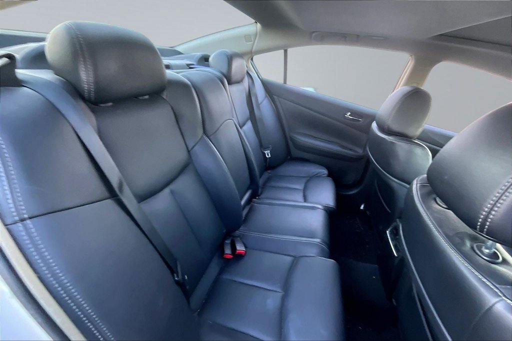 Used 2011 Nissan Maxima 3.5 SV w/ Sport Pkg FWD image 25
