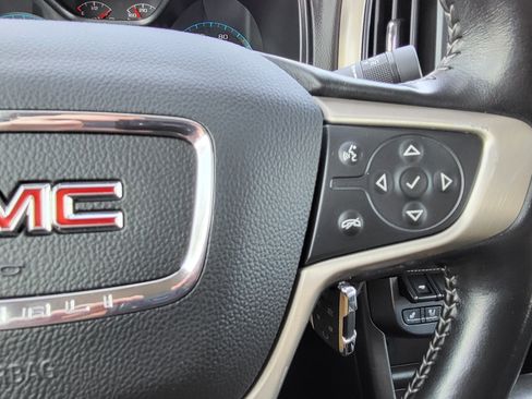 Used 2018 GMC Canyon Denali image 27