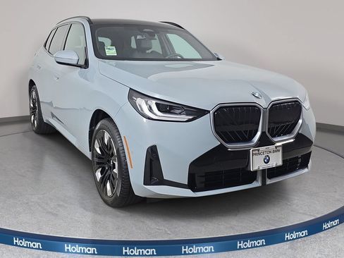 Used 2026 BMW X3 xDrive30i w/ M Sport Package AWD/4WD image 4