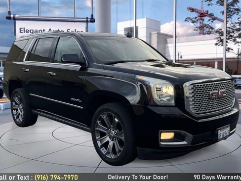 Used 2015 GMC Yukon Denali w/ Premium Package image 3
