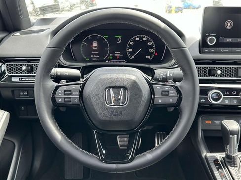 Used 2025 Honda Civic Sport image 17