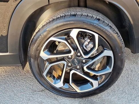 Used 2024 Chevrolet Trax RS w/ Sunroof Package image 15
