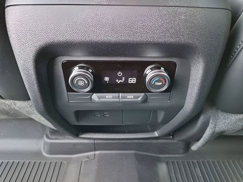 New 2026 Buick Enclave Sport Touring w/ LPO, Floor Liner Package image 21