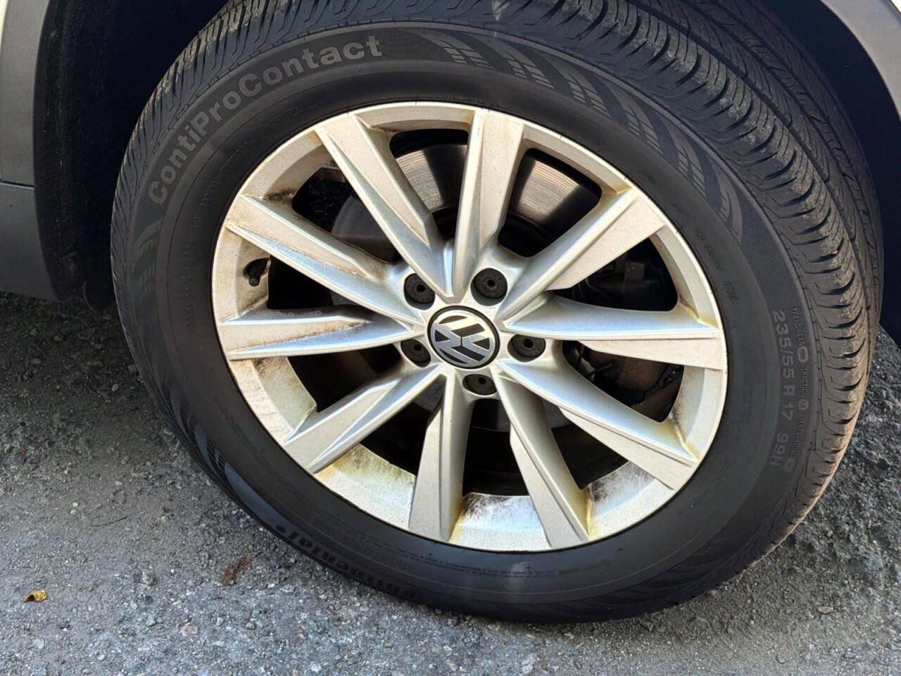 Used 2017 Volkswagen Tiguan S AWD/4WD image 8