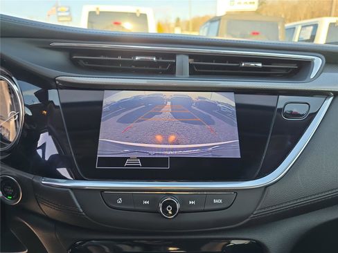 Used 2020 Buick Encore GX Preferred w/ Cold Weather Comfort Package image 26