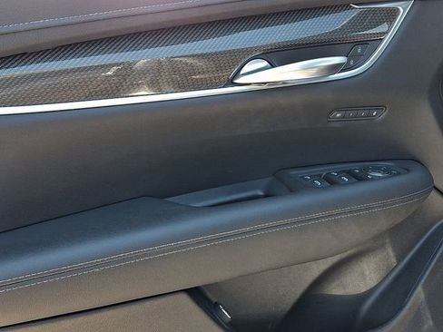 Used 2021 Cadillac XT5 Sportv AWD/4WD image 11