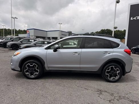 Used 2015 Subaru Crosstrek 2.0i Limited w/ Popular Package #1 AWD/4WD image 3