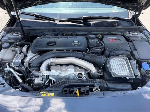 Used 2025 Mercedes-Benz CLA 250 4MATIC image 28