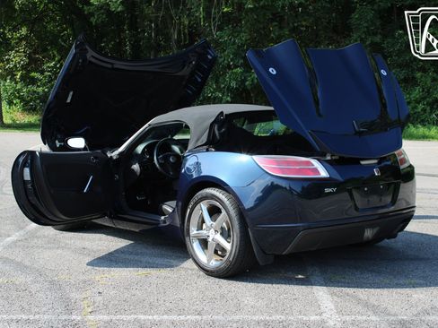 Used 2007 Saturn Sky w/ Premium Trim Pkg RWD image 29