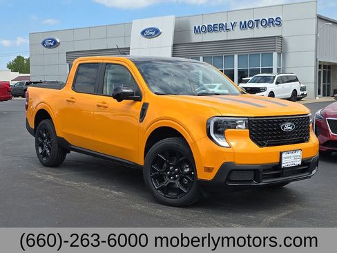 New 2026 Ford Maverick Lariat w/ Black Appearance Package AWD/4WD image 1