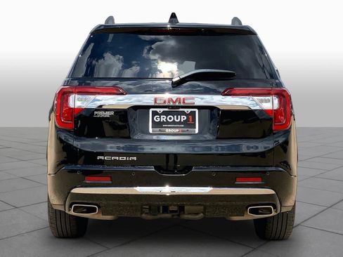 Used 2023 GMC Acadia Denali w/ Denali Ultimate Package FWD image 5