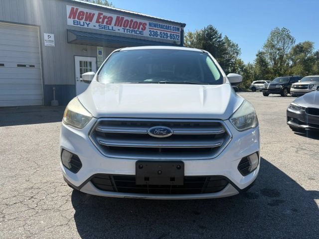 Used 2017 Ford Escape SE FWD image 8