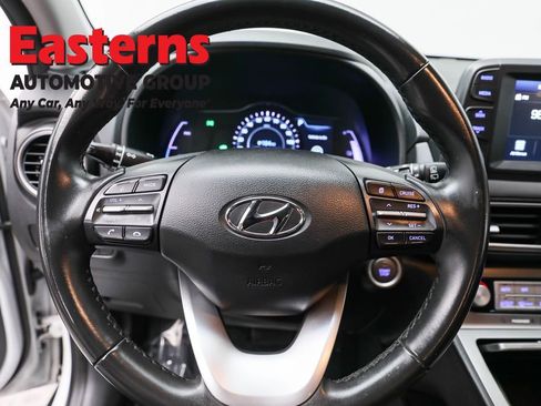 Used 2021 Hyundai Kona SEL image 10