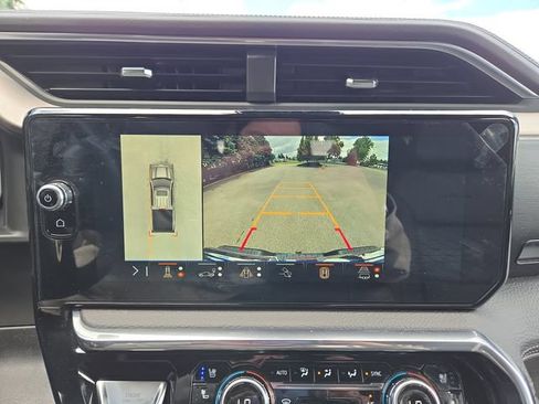 Used 2026 GMC Sierra 1500 Denali AWD/4WD image 27