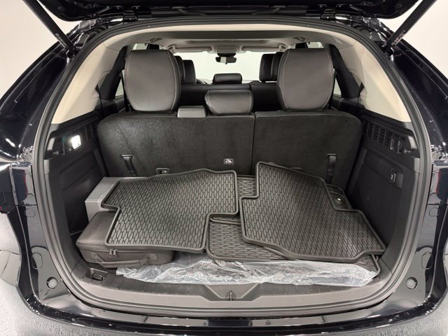 Used 2026 MAZDA CX-90 3.3 Turbo w/ Preferred Package AWD/4WD image 33
