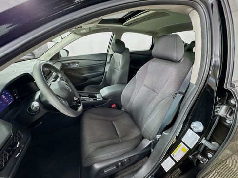Used 2023 Honda Accord EX image 15