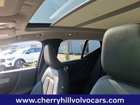 New 2026 Volvo XC40 B5 Plus w/ Protection Package Premier image 15