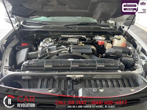 Used 2023 Chevrolet Silverado 2500 LT AWD/4WD image 10