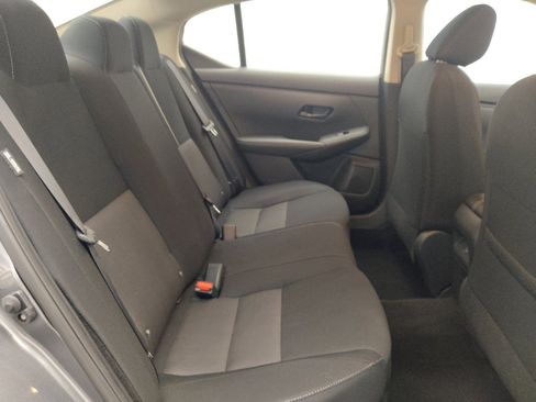 Used 2025 Nissan Sentra SV FWD image 19