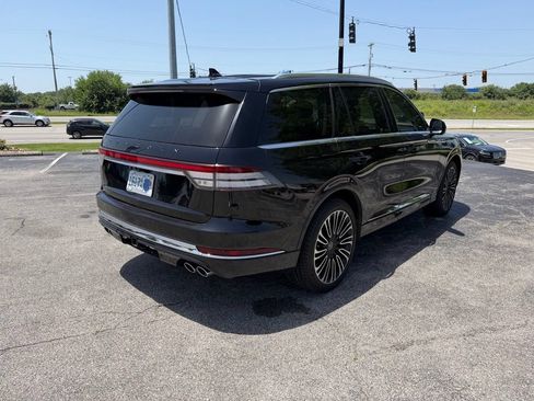 Used 2023 Lincoln Aviator Black Label w/ Class IV Trailer Tow Package AWD/4WD image 3